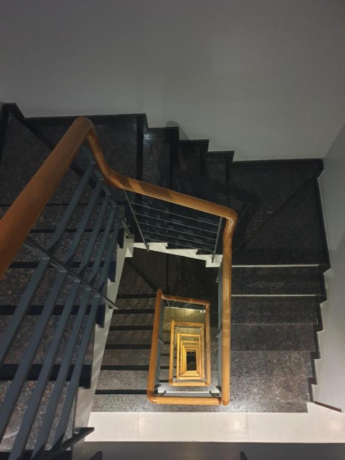 캇 산 클라우드9 안 논 호텔 호치민 외부 사진